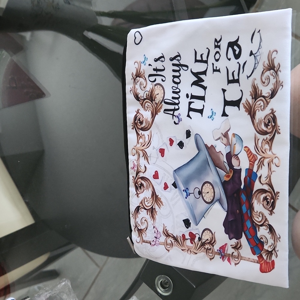 NWOT Alice in Wonderland Theme pouch Tea Time